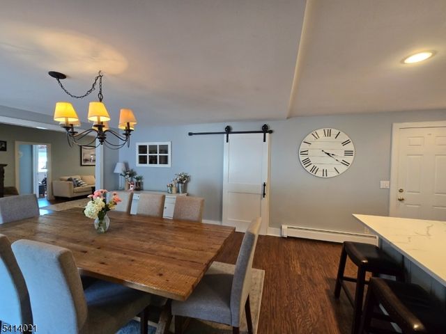 7 Oakwood Trl, Kinnelon Boro, NJ 07405