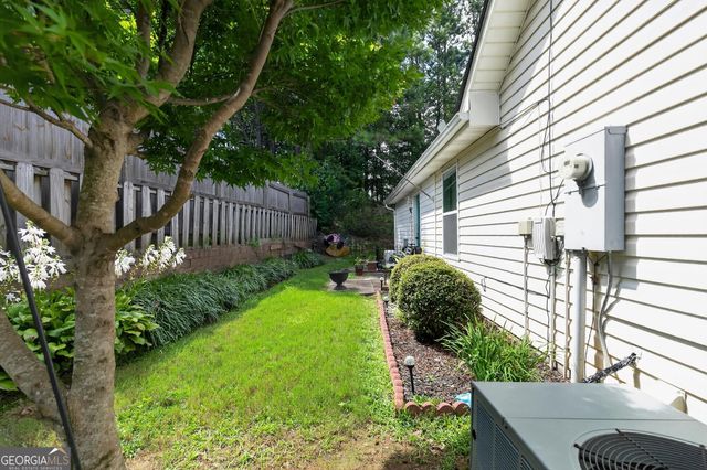 137 Gentle Breeze Court, Temple, GA 30179