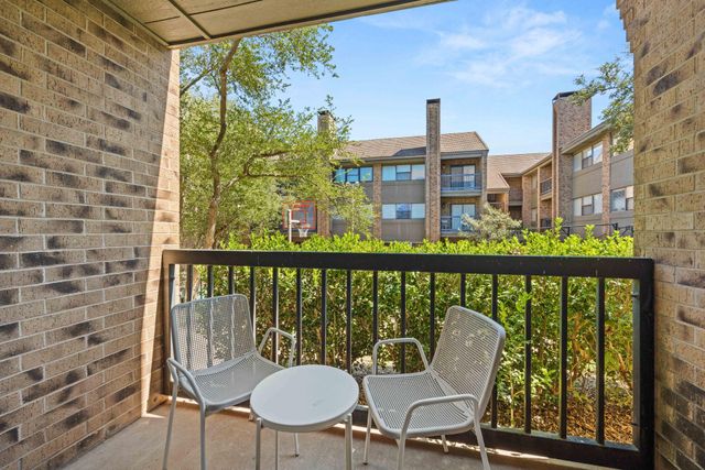 8888 Tallwood DR 2111, Austin, TX 78759