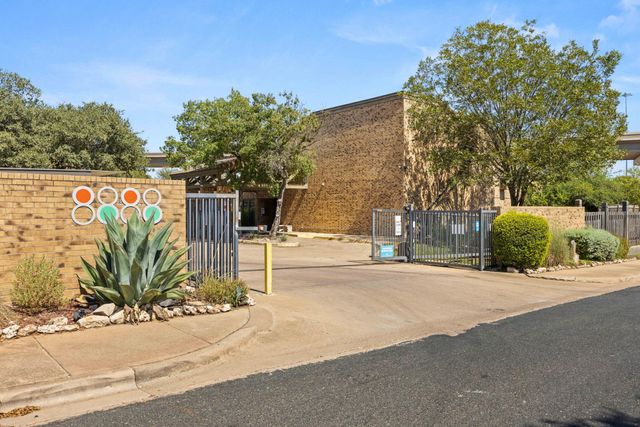 8888 Tallwood DR 2111, Austin, TX 78759