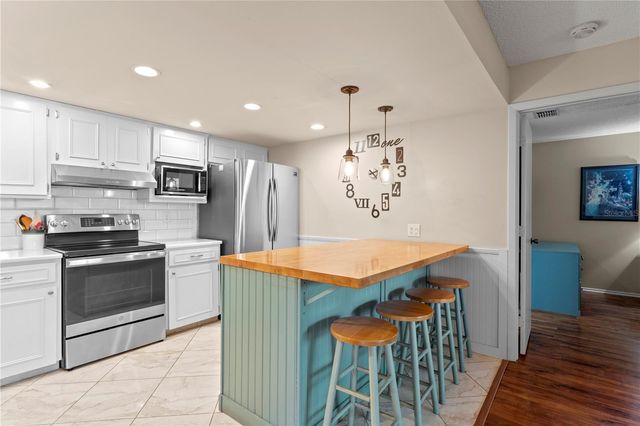 2449 BAY BERRY COURT, Clearwater, FL 33763