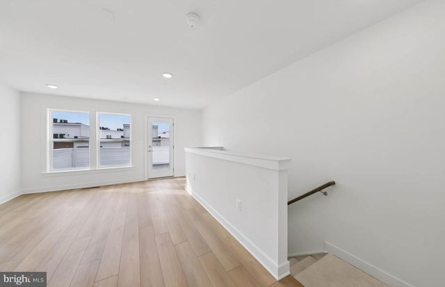 3057 NINA CLARKE DR, Rockville, MD 20850