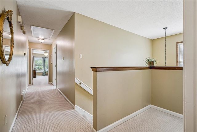 2028 W CANNON CV, Memphis, TN 38016