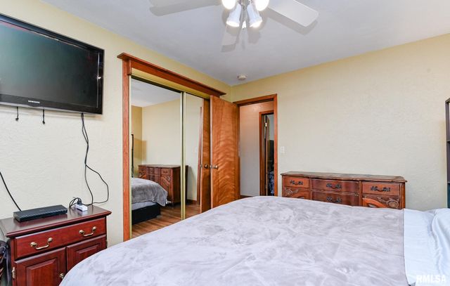 105 LOREN Street, Washington, IL 61571