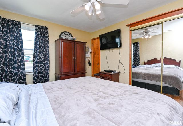 105 LOREN Street, Washington, IL 61571