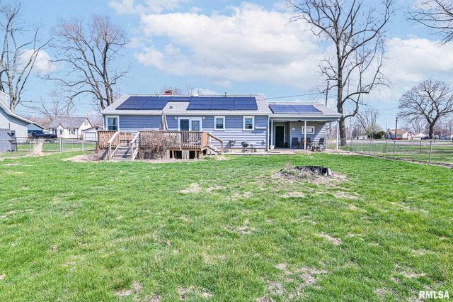 105 LOREN Street, Washington, IL 61571