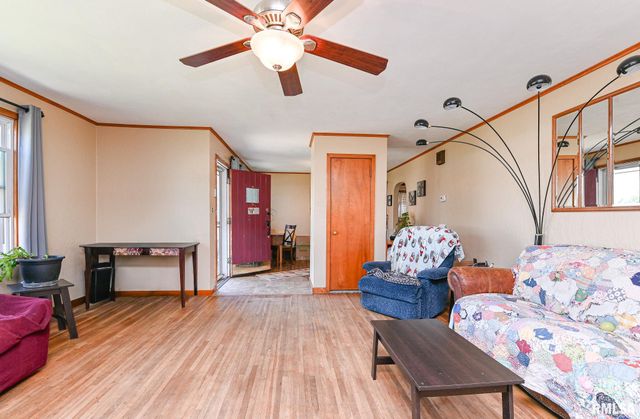 105 LOREN Street, Washington, IL 61571