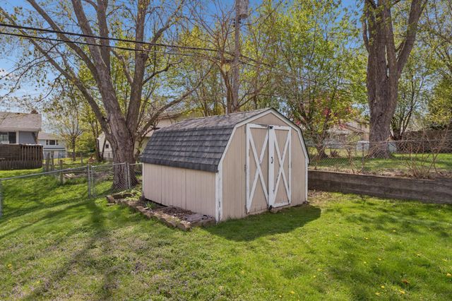 7925 29th Avenue N, New Hope, MN 55427