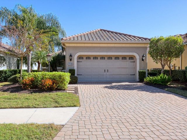 7230 BELLEISLE GLEN, Lakewood Ranch, FL 34202