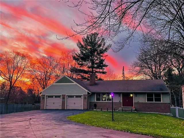307 North Manlius Street, Manlius, NY 13066