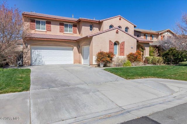 4821 W Avenue J4, Lancaster, CA 93536