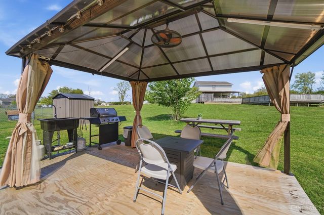 262 Taylor Drive, Wilmington, OH 45177