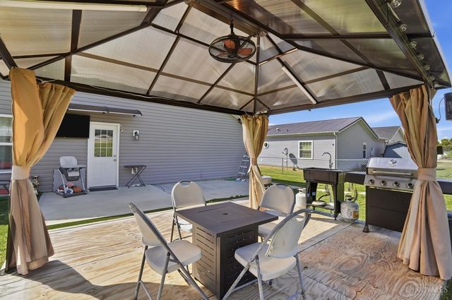 262 Taylor Drive, Wilmington, OH 45177