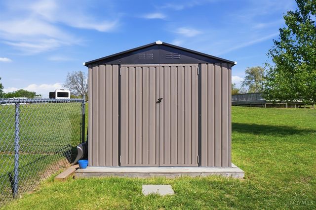262 Taylor Drive, Wilmington, OH 45177