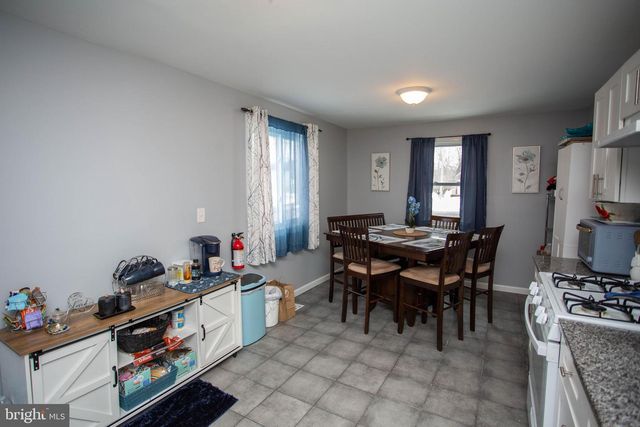 427 CHURCH ST, Williamstown, NJ 08094