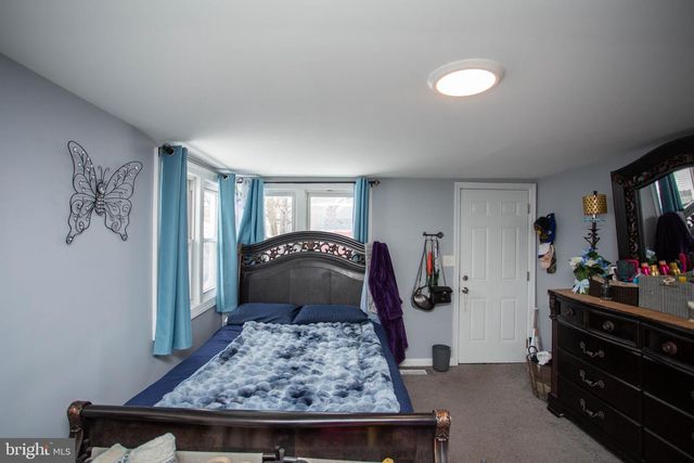 427 CHURCH ST, Williamstown, NJ 08094