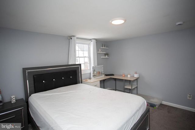 427 CHURCH ST, Williamstown, NJ 08094