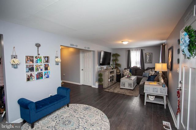 427 CHURCH ST, Williamstown, NJ 08094