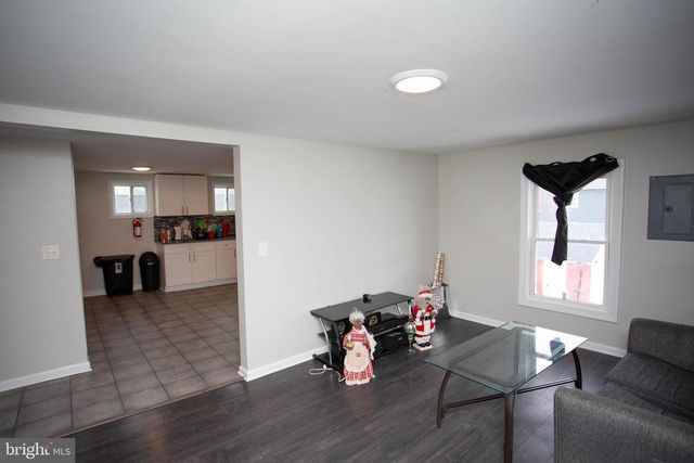 427 CHURCH ST, Williamstown, NJ 08094