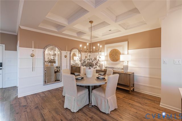 6712 Mayland Ridge Ln, Moseley, VA 23120