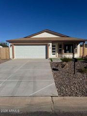 318 W ROOSEVELT Avenue, Coolidge, AZ 85128