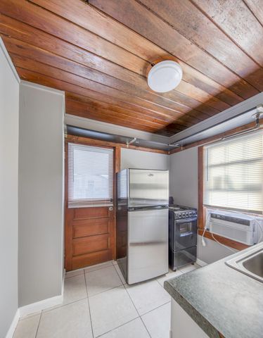 225 S K Street 2, Lake Worth Beach, FL 33460