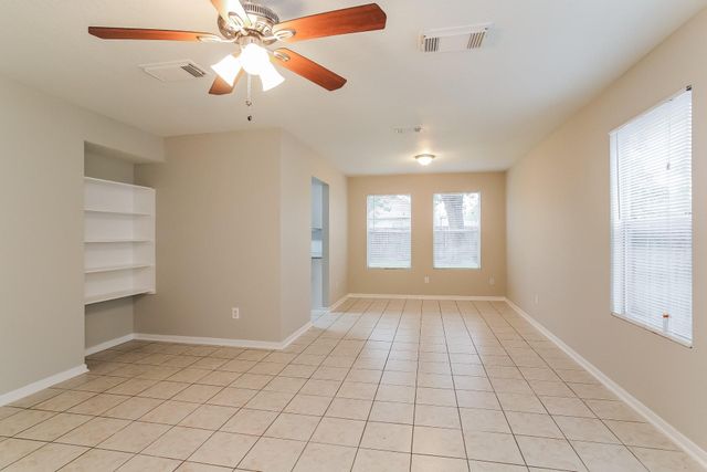 947 Leadenhall Circle, Channelview, TX 77530