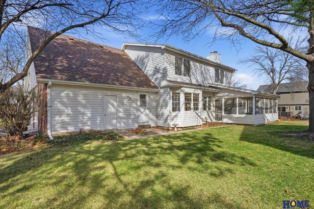 930 Evergreen Drive, Lincoln, NE 68510