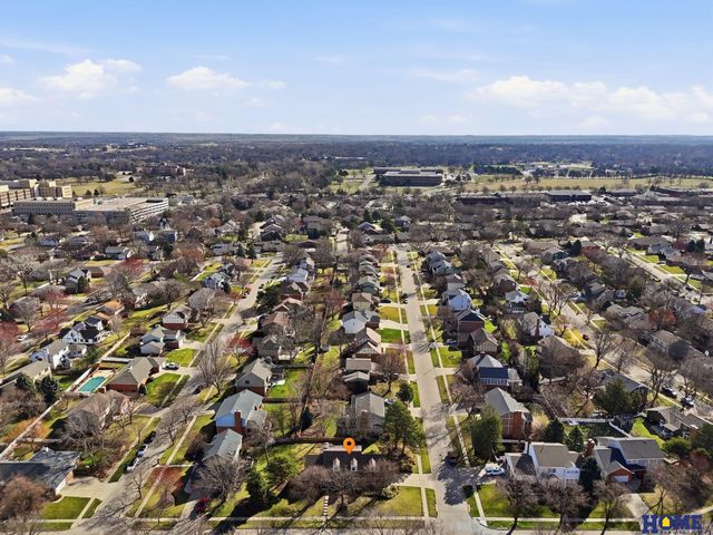 930 Evergreen Drive, Lincoln, NE 68510