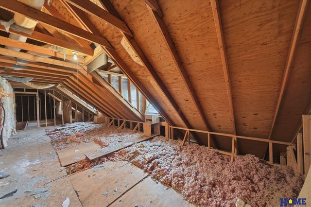 930 Evergreen Drive, Lincoln, NE 68510