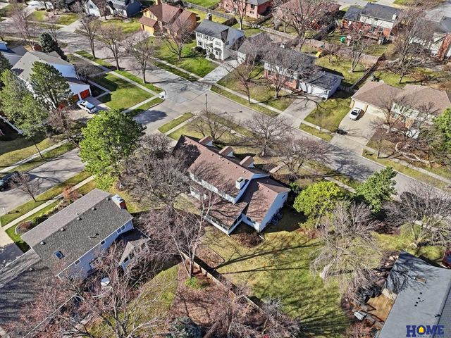 930 Evergreen Drive, Lincoln, NE 68510