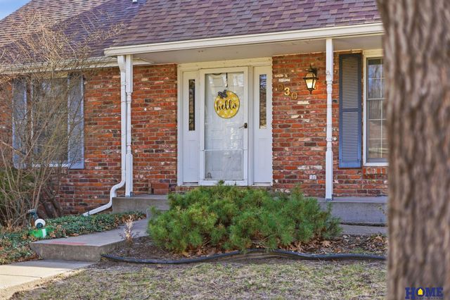 930 Evergreen Drive, Lincoln, NE 68510