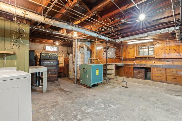 11 Poplar St, Belmont, MA 02478