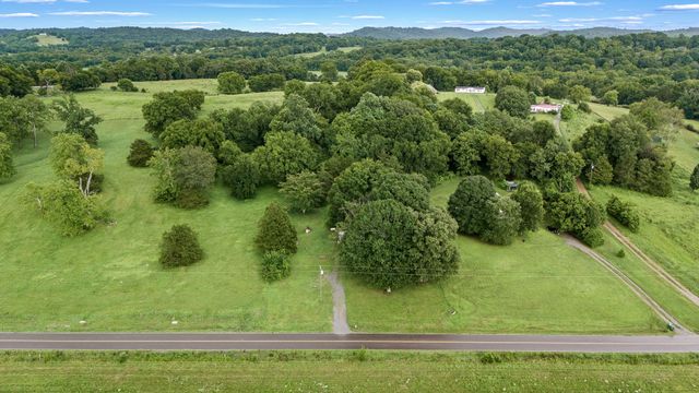 97 Delina Boonshill Rd, Petersburg, TN 37144