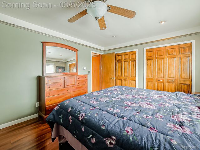 31745 Schoolcraft, Fraser, MI 48026