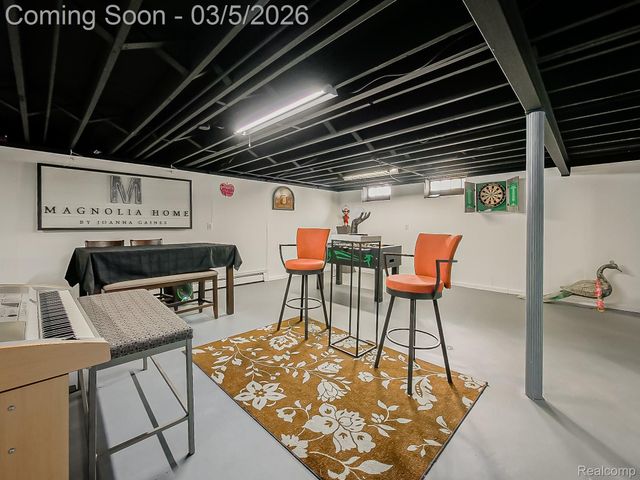 31745 Schoolcraft, Fraser, MI 48026