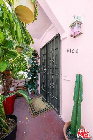 6104 Winans Drive, Los Angeles, CA 90068