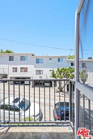 6104 Winans Drive, Los Angeles, CA 90068
