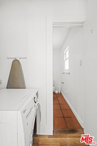 6104 Winans Drive, Los Angeles, CA 90068