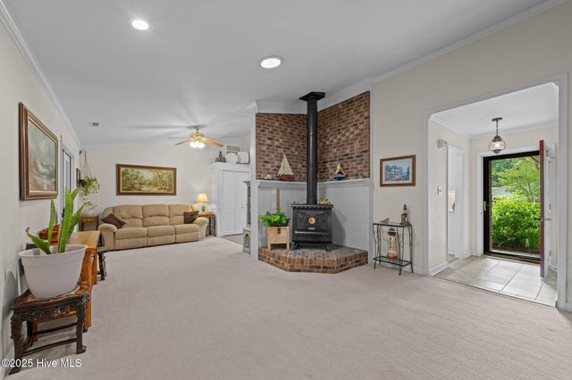 6117 Ibis Lane, New Bern, NC 28560