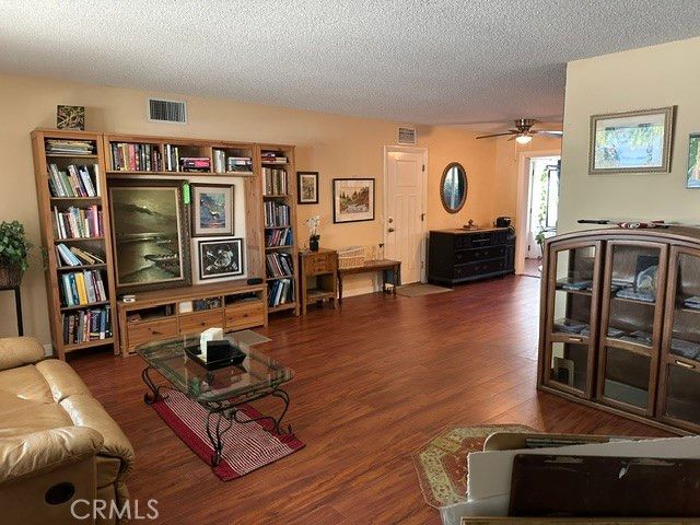 321 Rainier, Hemet, CA 92543