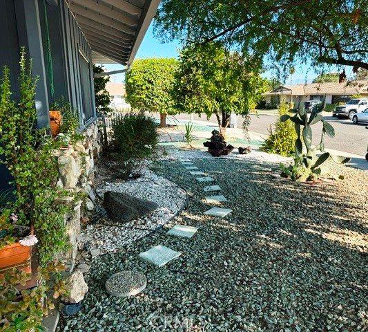 321 Rainier, Hemet, CA 92543