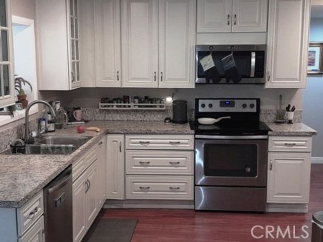 321 Rainier, Hemet, CA 92543