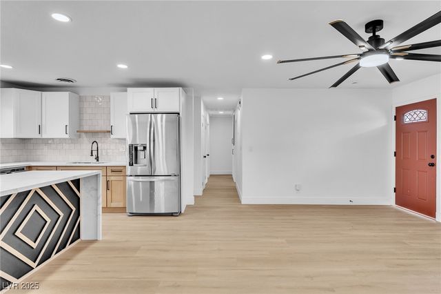 4329 Studio Street, Las Vegas, NV 89115