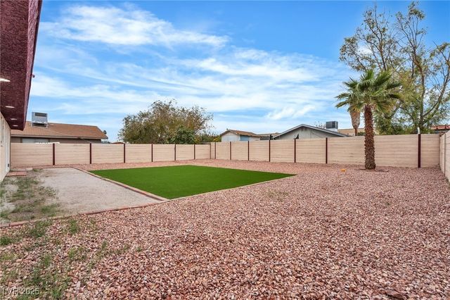 4329 Studio Street, Las Vegas, NV 89115