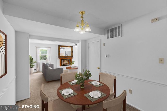12000 DOVE CIR, Laurel, MD 20708