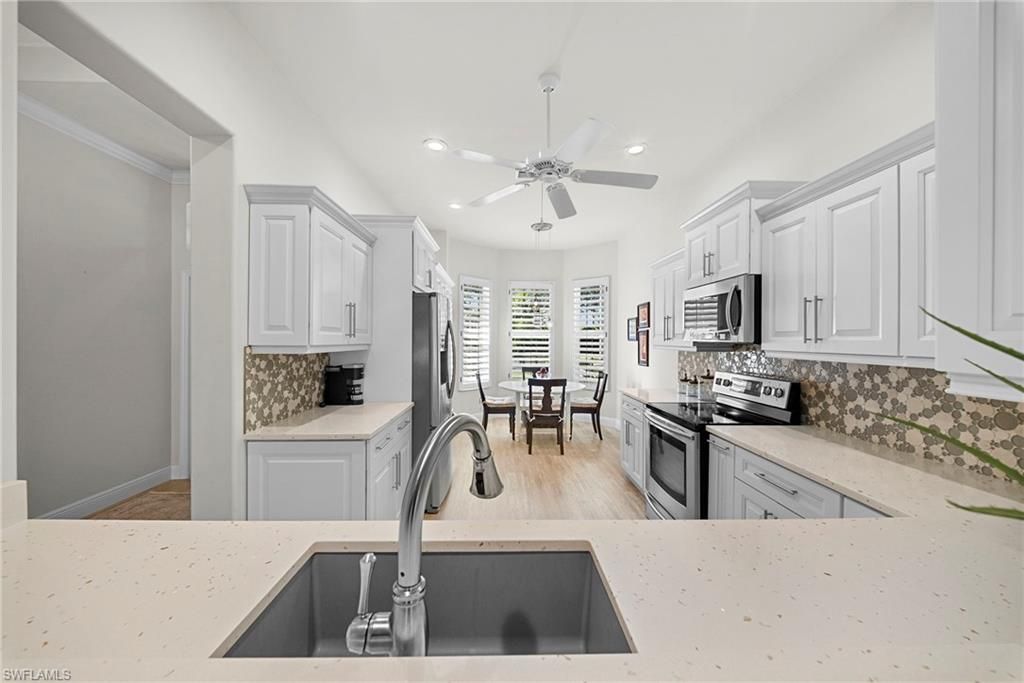 479 Preswick LN, NAPLES, FL 34120 — photo 4