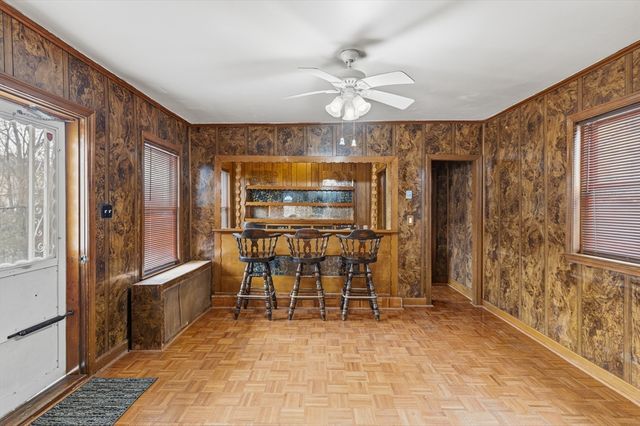 20 Adams St, New Bedford, MA 02746