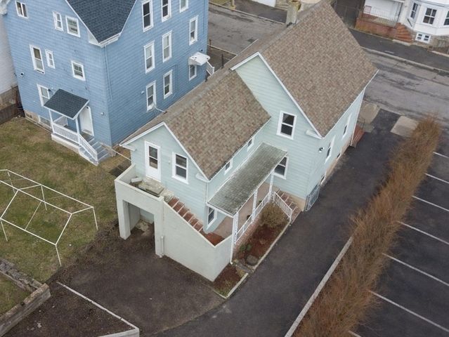 20 Adams St, New Bedford, MA 02746