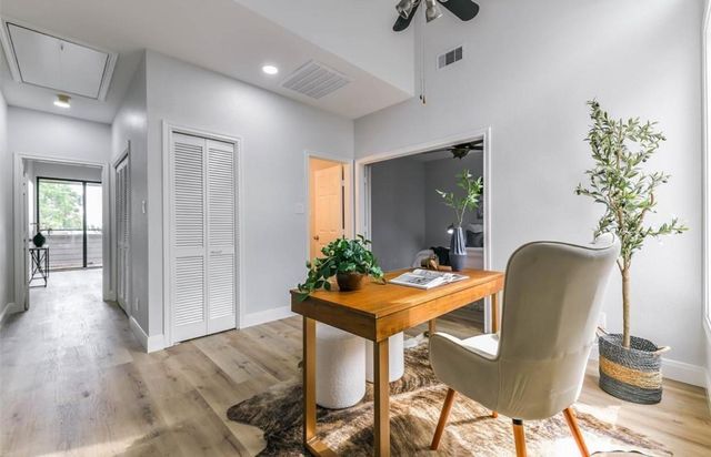 2001 Enterprise Avenue, League City, TX 77573